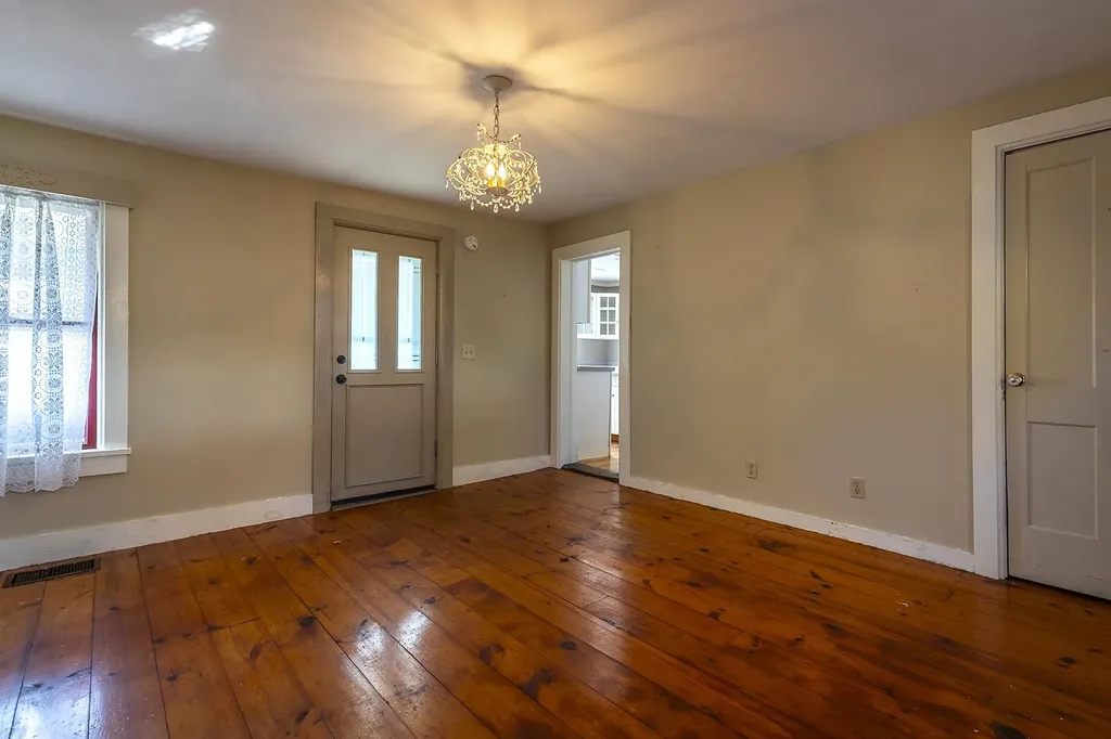 122 Highland Avenue Manchester VT 05255