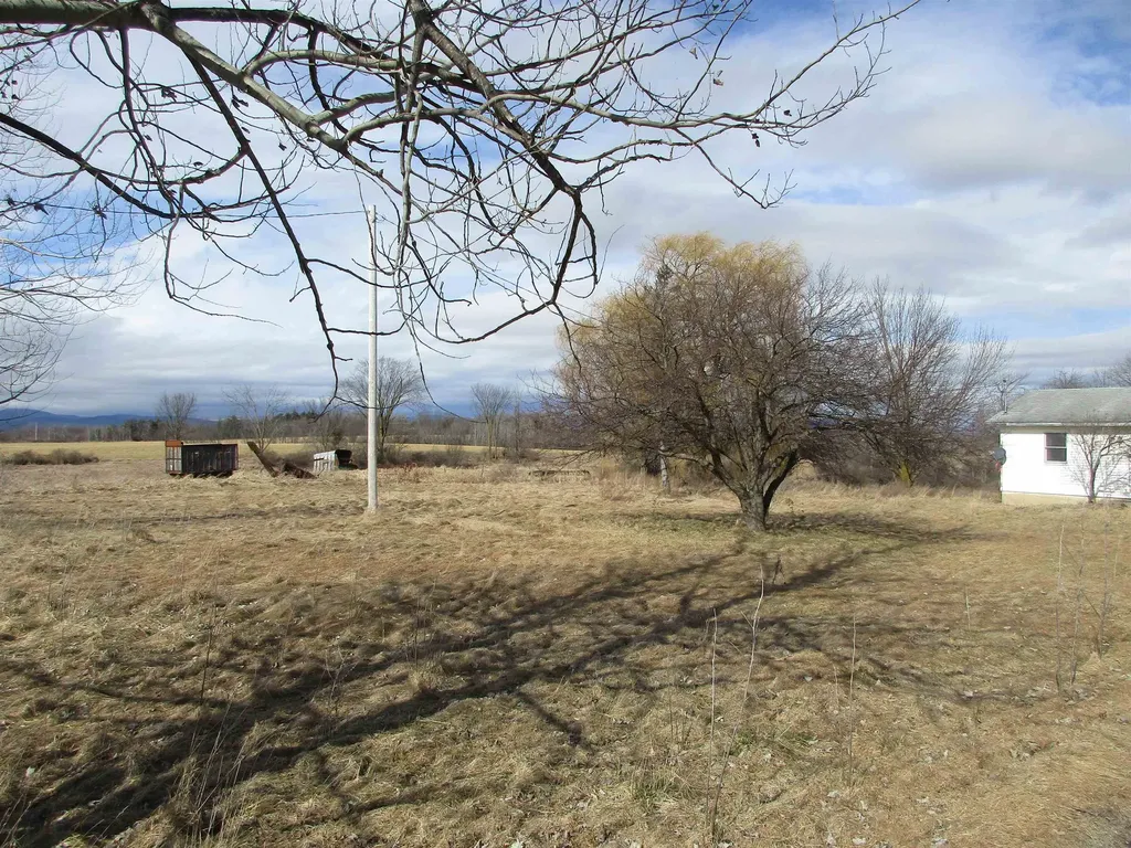 66 Rattlin Bridge Road Bridport VT 05734