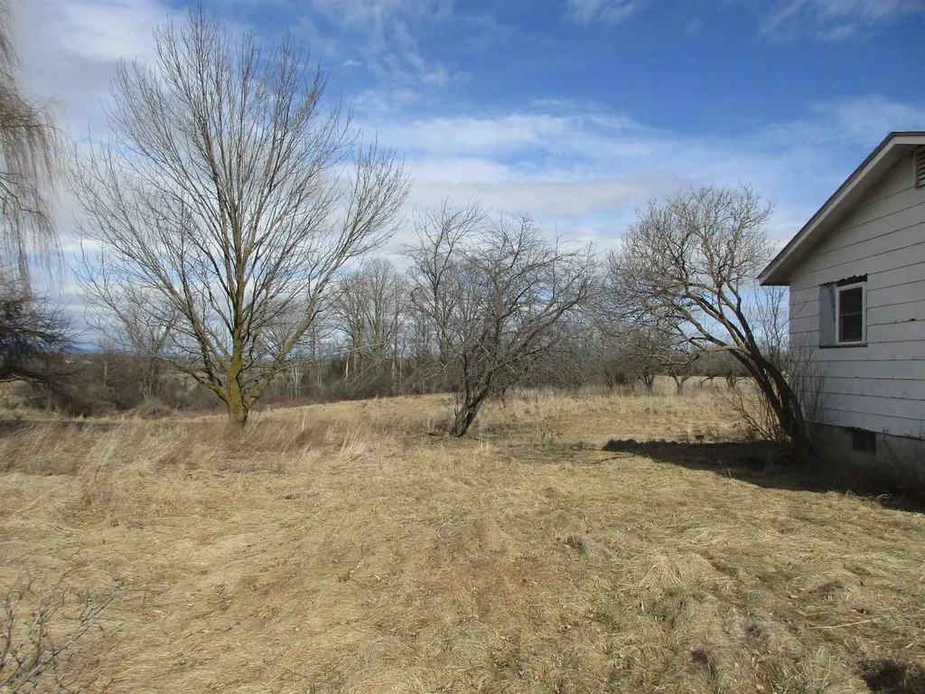 66 Rattlin Bridge Road Bridport VT 05734
