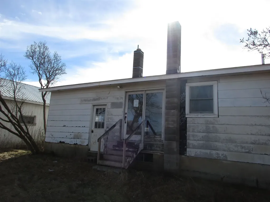 66 Rattlin Bridge Road Bridport VT 05734