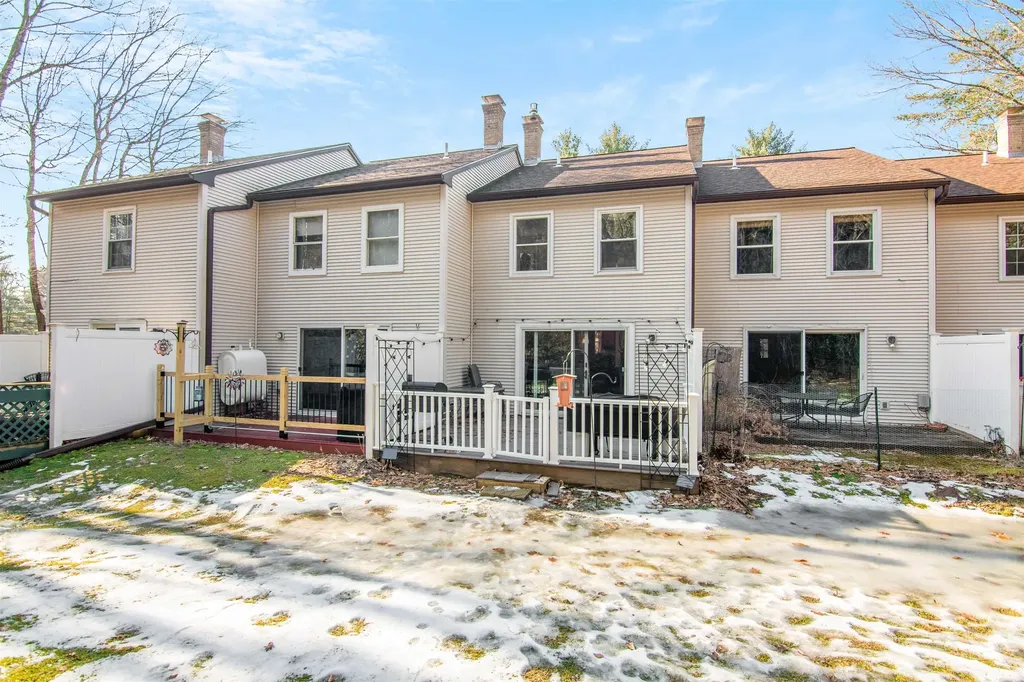 132 Whispering Pines Colchester VT 05446