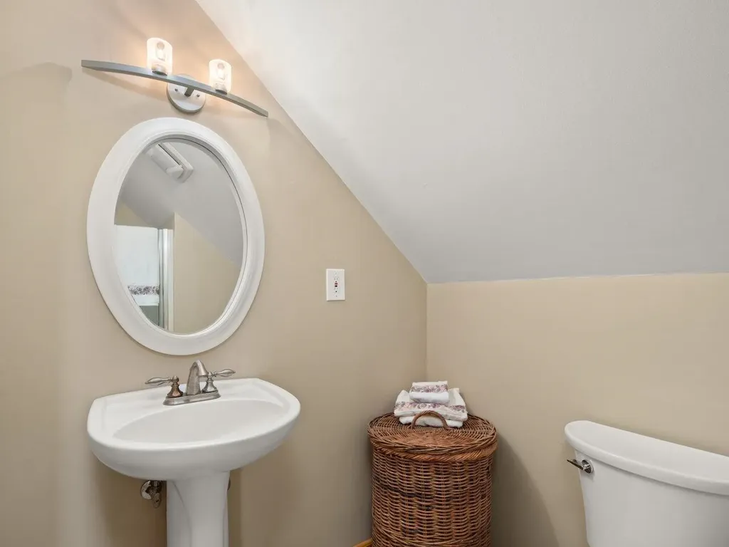 6090 Goodrich Corner Road Addison VT 05491