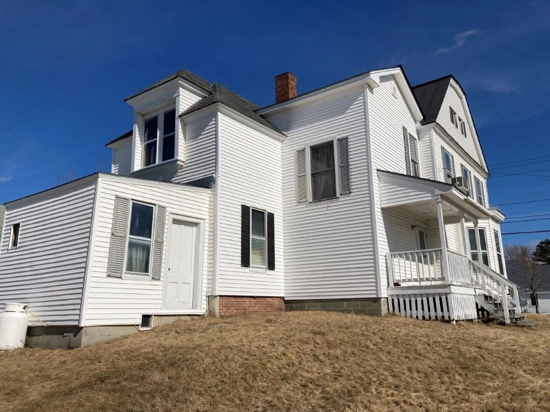 17 Canaan Street Canaan NH 03741