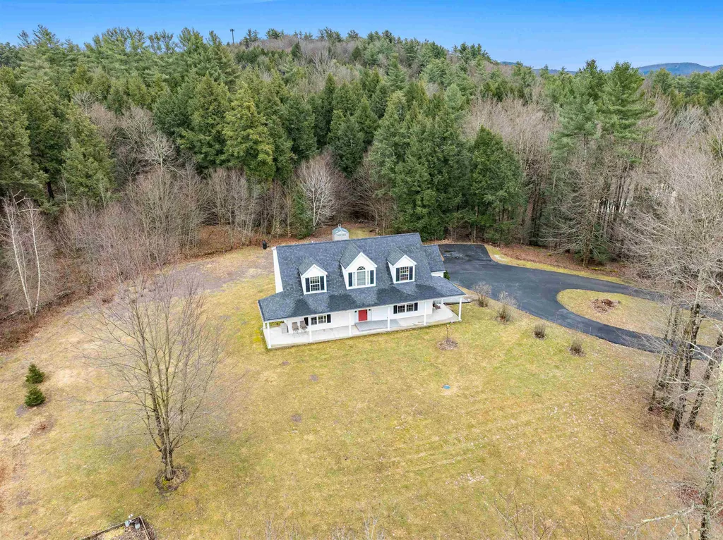 43 Simone Road Fairfax VT 05454
