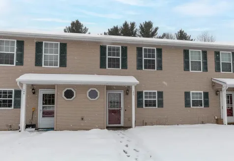 43 Colonial Road Fairfax VT 05454