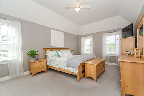 15 Squire Drive Pelham NH 03076