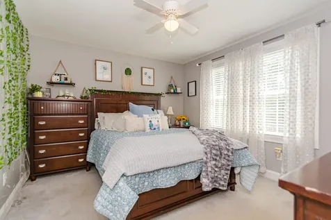 15 Squire Drive Pelham NH 03076