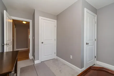 15 Squire Drive Pelham NH 03076