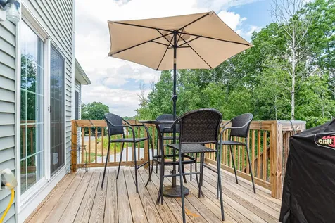 15 Squire Drive Pelham NH 03076