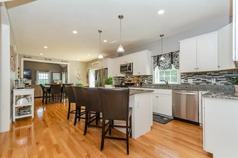 15 Squire Drive Pelham NH 03076