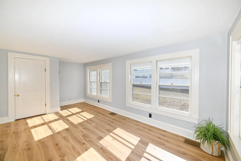 388 Donald Street Bedford NH 03110