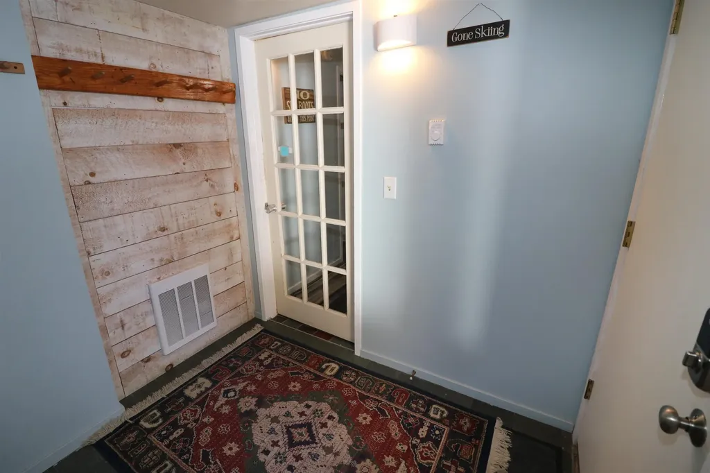 102 Upper Phase Drive Warren VT 05674