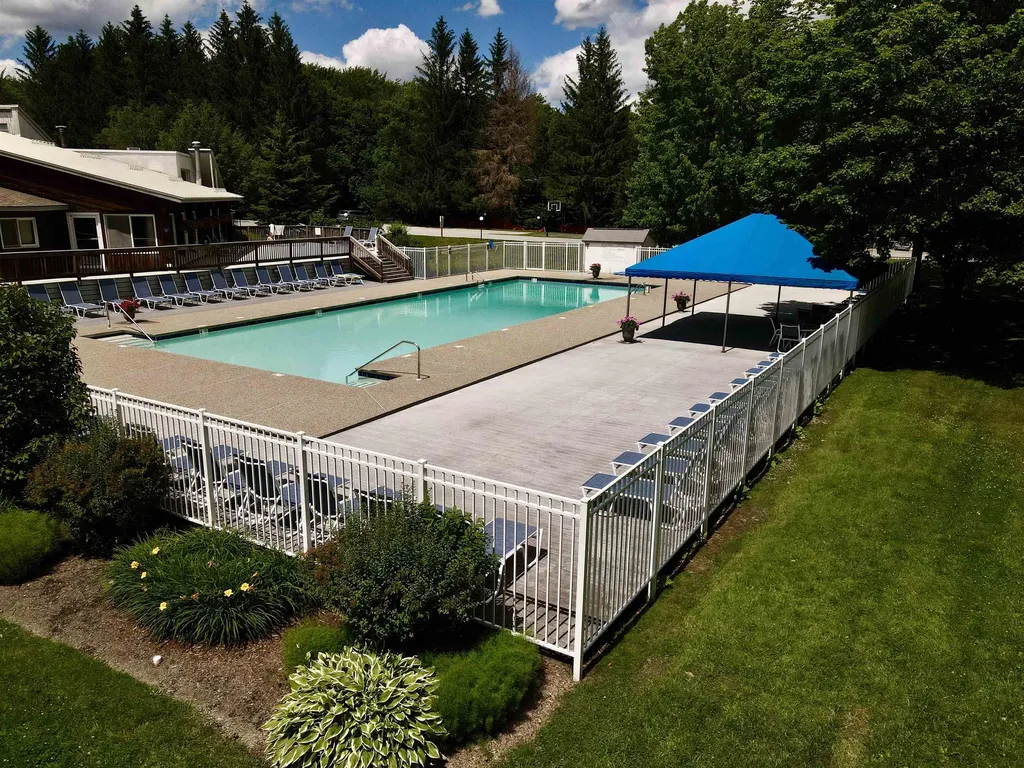 102 Upper Phase Drive Warren VT 05674