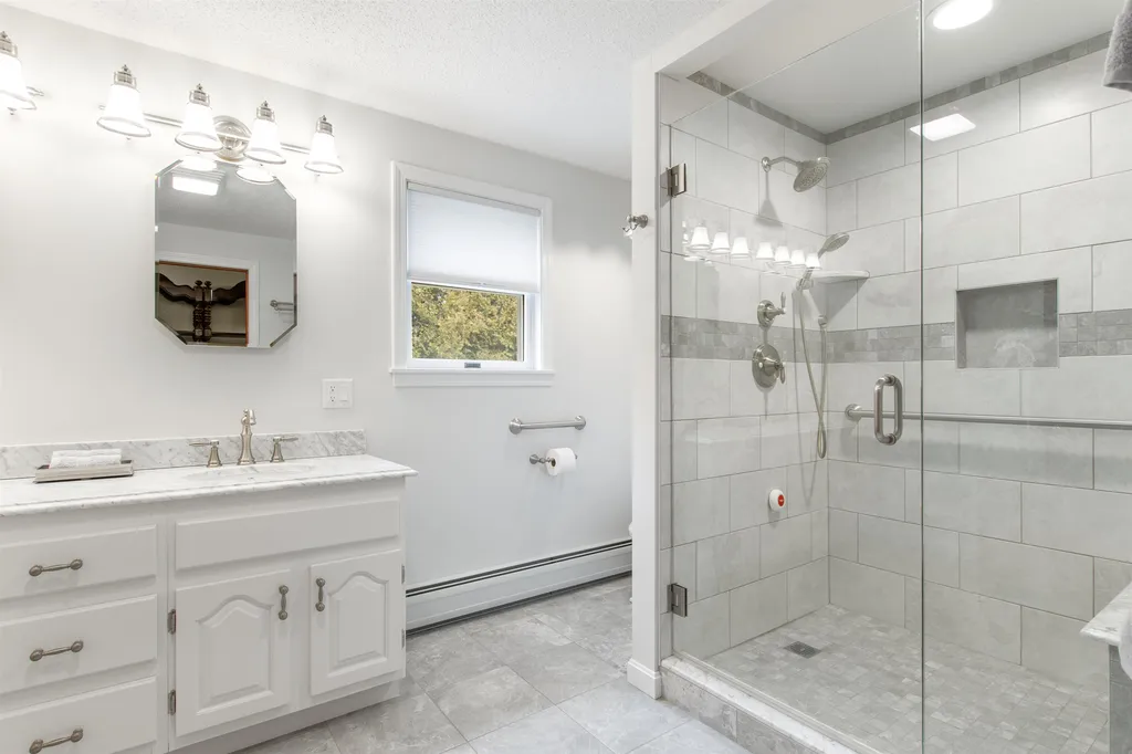 86 Brandy Lee Lane Colebrook NH 03576