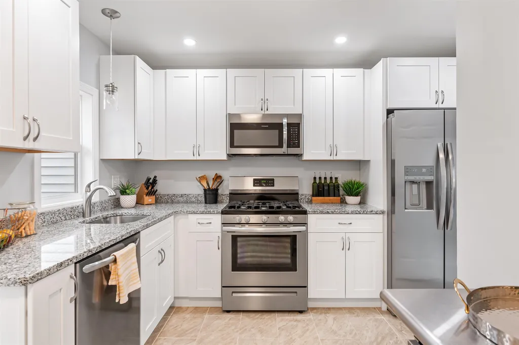 19 Murray Road Essex Junction VT 05452
