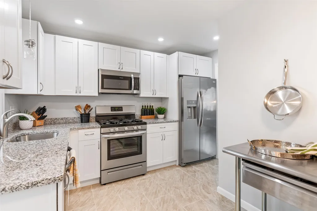 19 Murray Road Essex Junction VT 05452