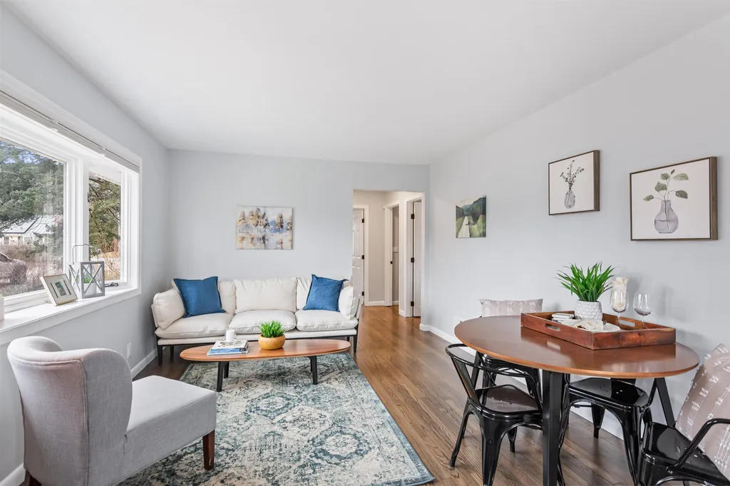 19 Murray Road Essex Junction VT 05452