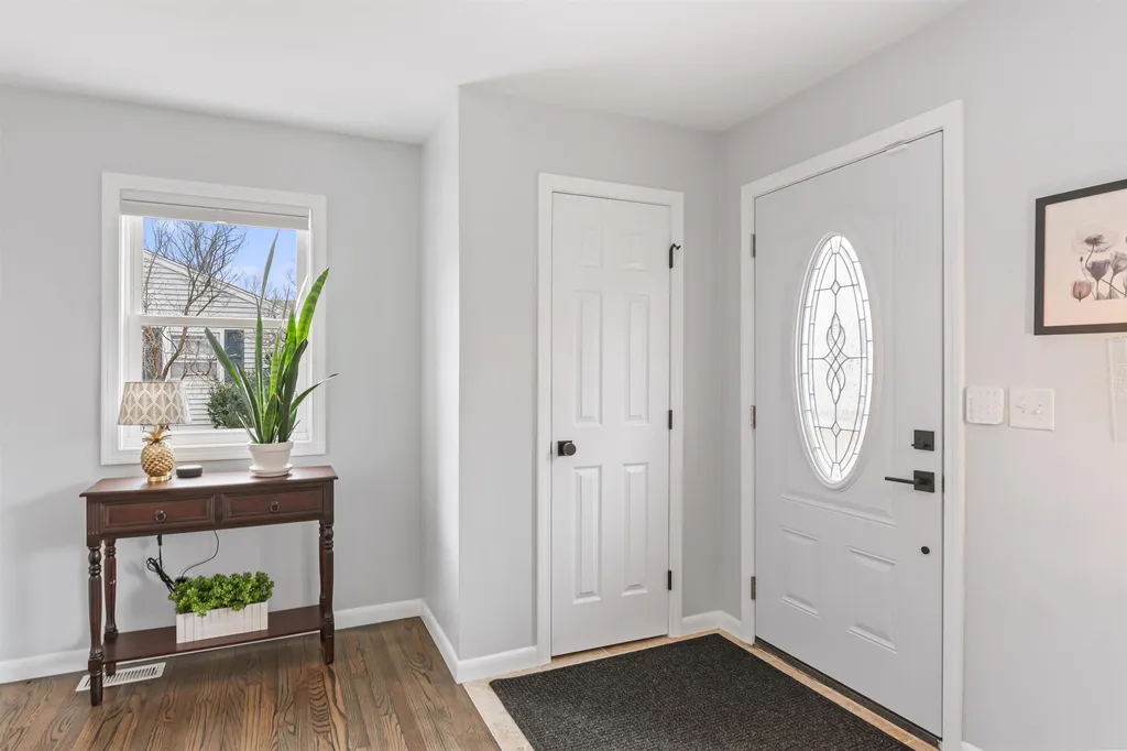 19 Murray Road Essex Junction VT 05452