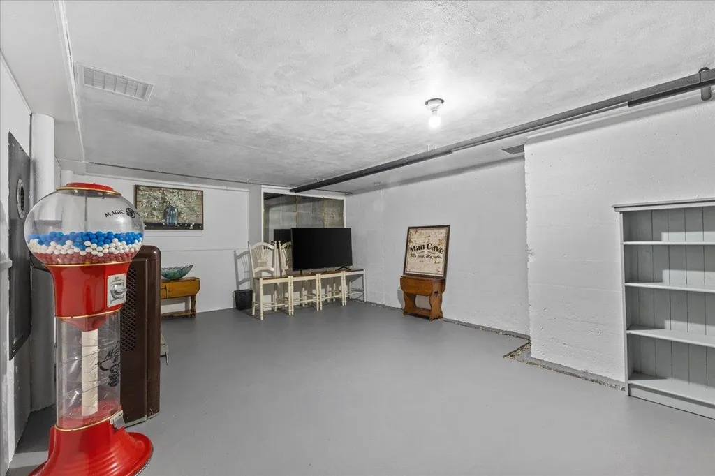 2 Lakeview Terrace St. Albans City VT 05478