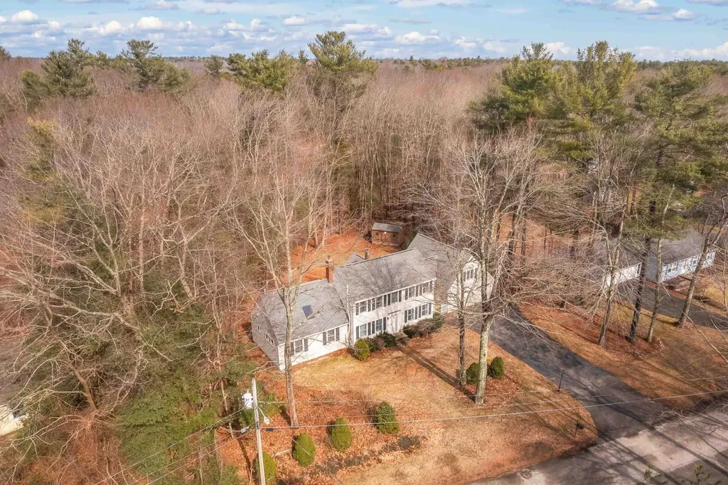 8 Mousam Ridge Road Kennebunk ME 04043