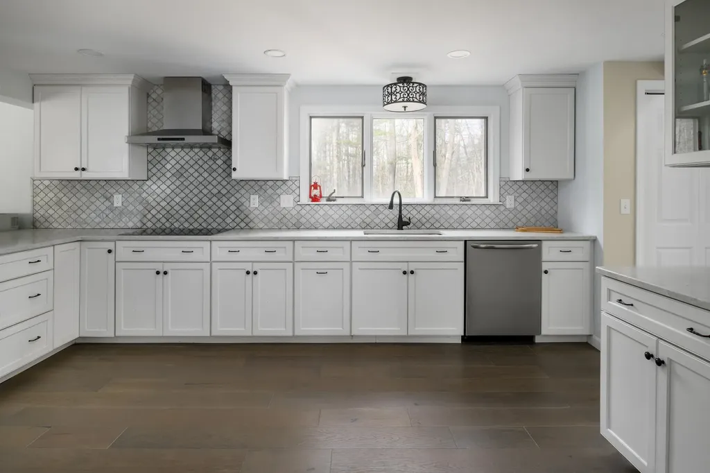 8 Mousam Ridge Road Kennebunk ME 04043