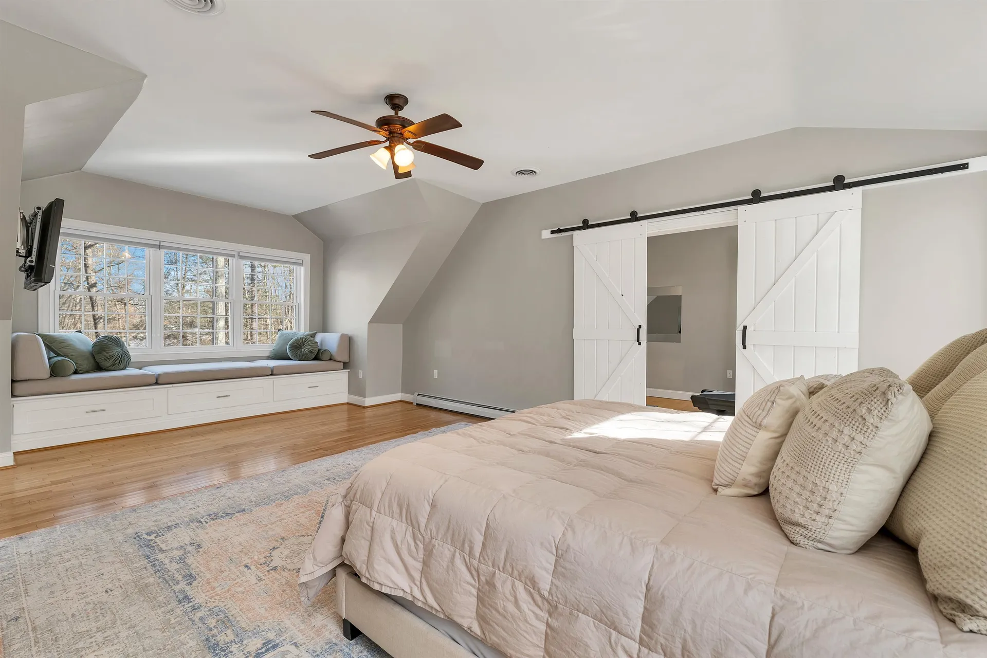2 Hemlock Way Durham NH 03824
