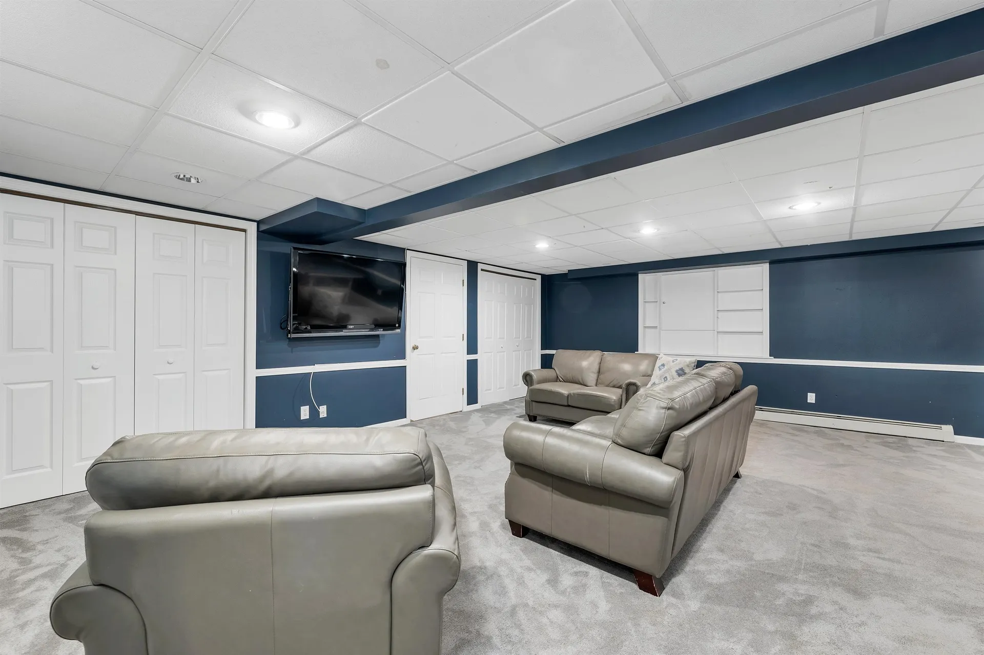 2 Hemlock Way Durham NH 03824