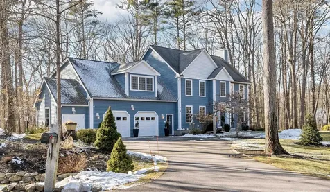 2 Hemlock Way Durham NH 03824