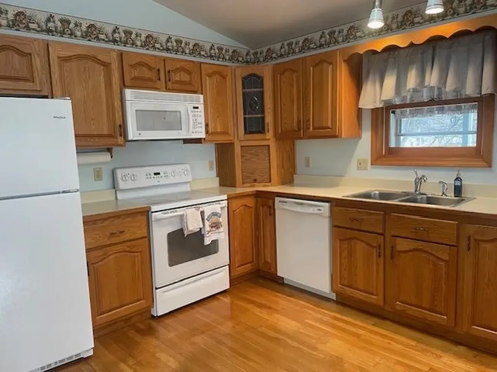 60 Poplar Street Berlin NH 03570