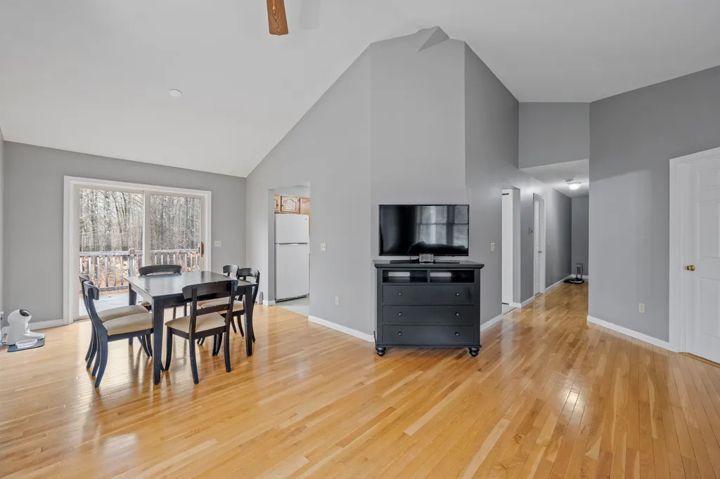 246 Church Road Pembroke NH 03275