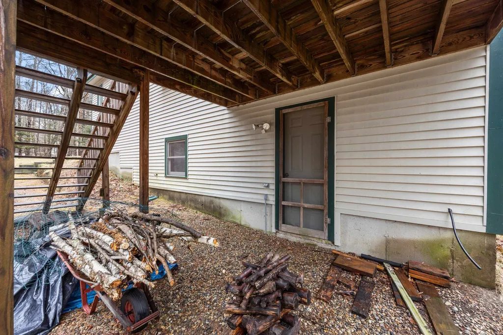 246 Church Road Pembroke NH 03275