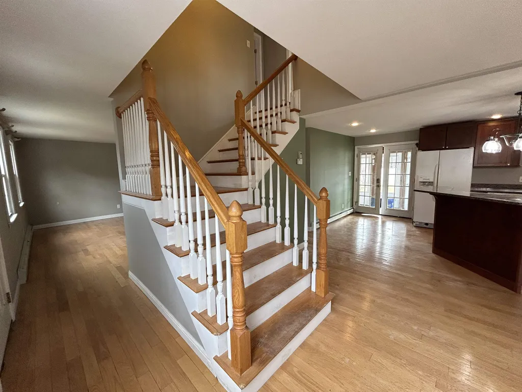20 Forest Street Exeter NH 03833
