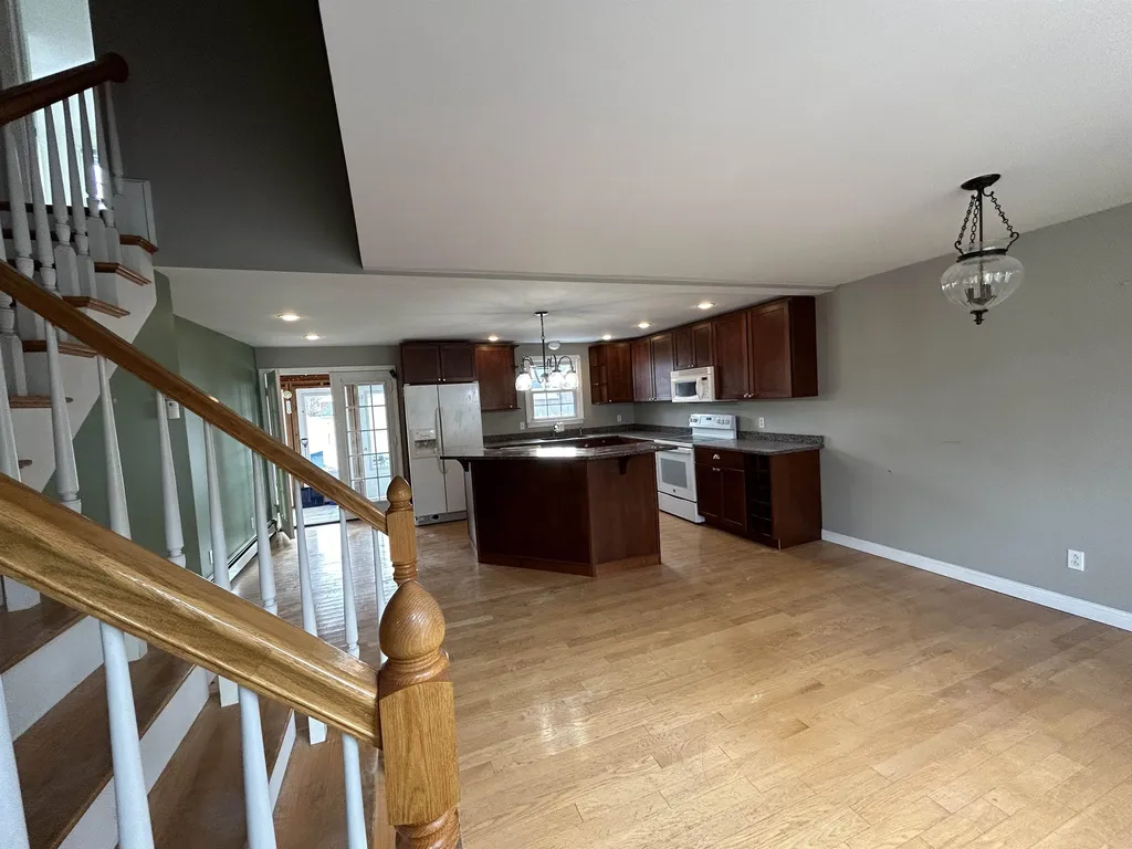 20 Forest Street Exeter NH 03833