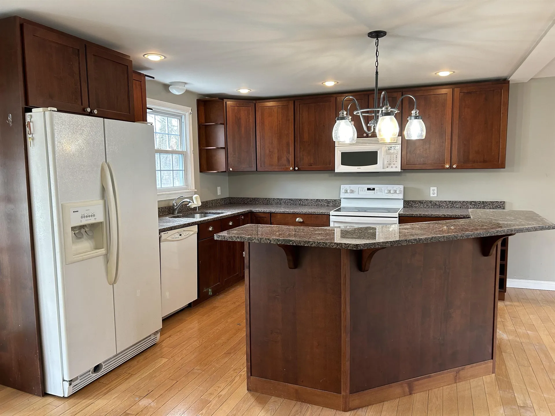 20 Forest Street Exeter NH 03833