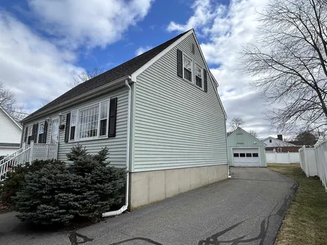 20 Forest Street Exeter NH 03833