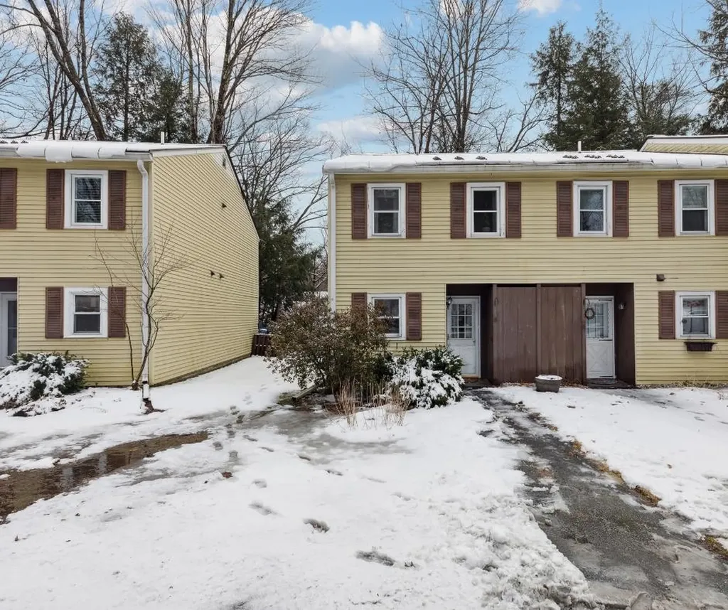 1295 Hartford Avenue Hartford VT 05001