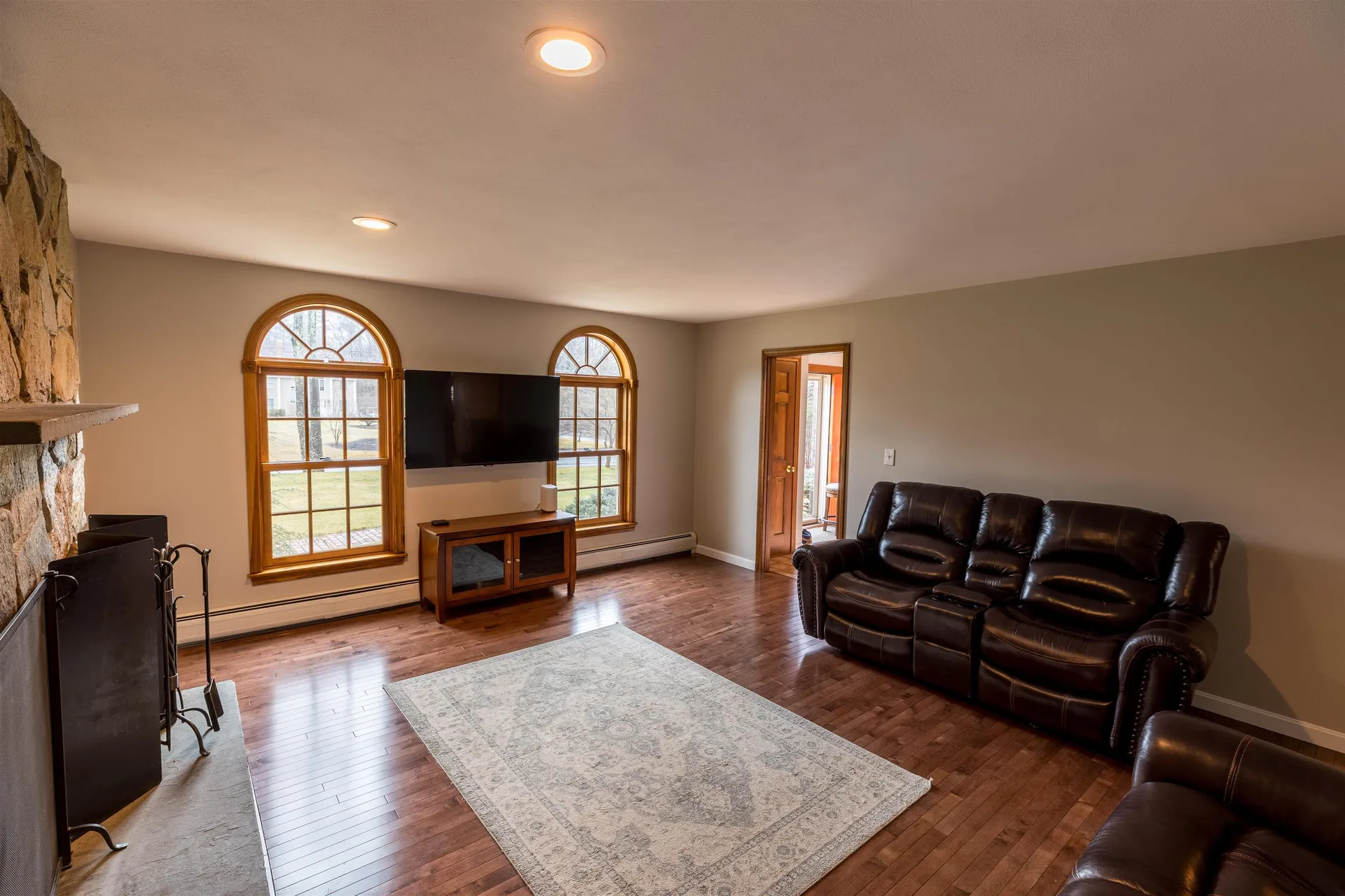 21 Barthelmess Lane Hampstead NH 03841