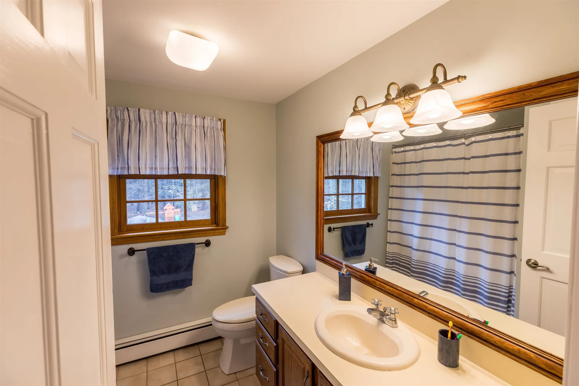 21 Barthelmess Lane Hampstead NH 03841