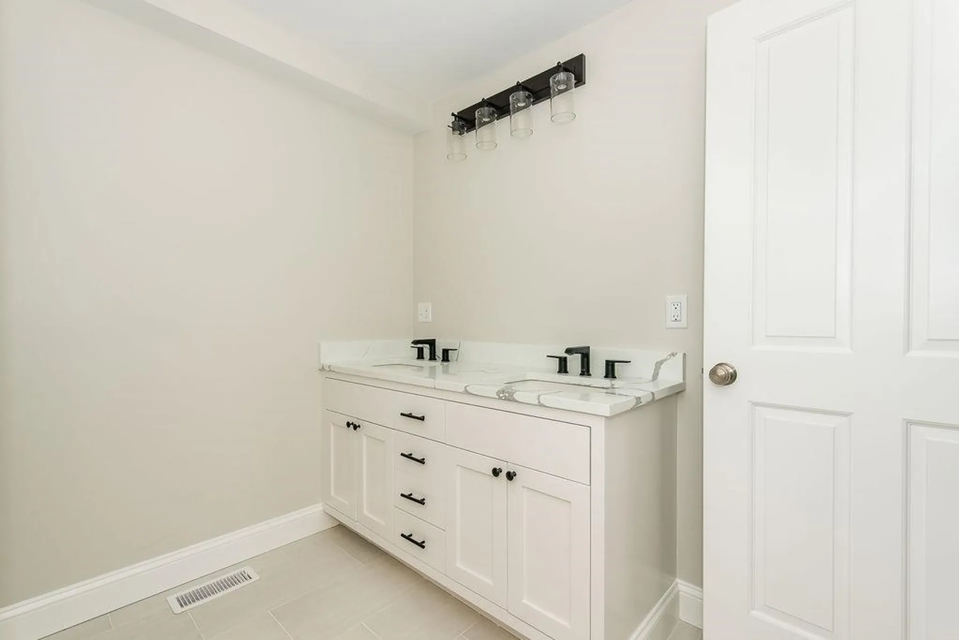 428 Islington Street Portsmouth NH 03903