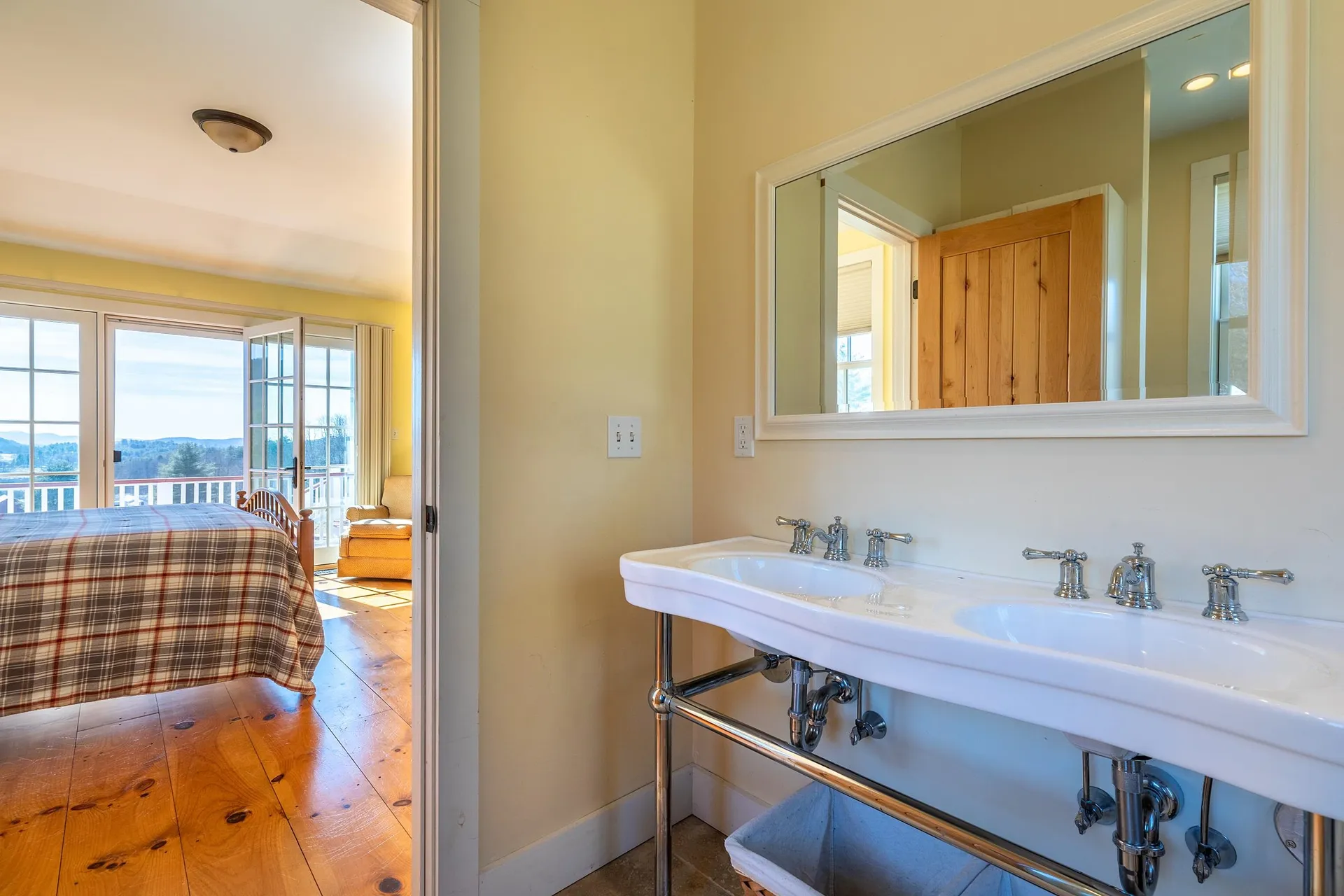 661 Old Lake Road Poultney VT 05764