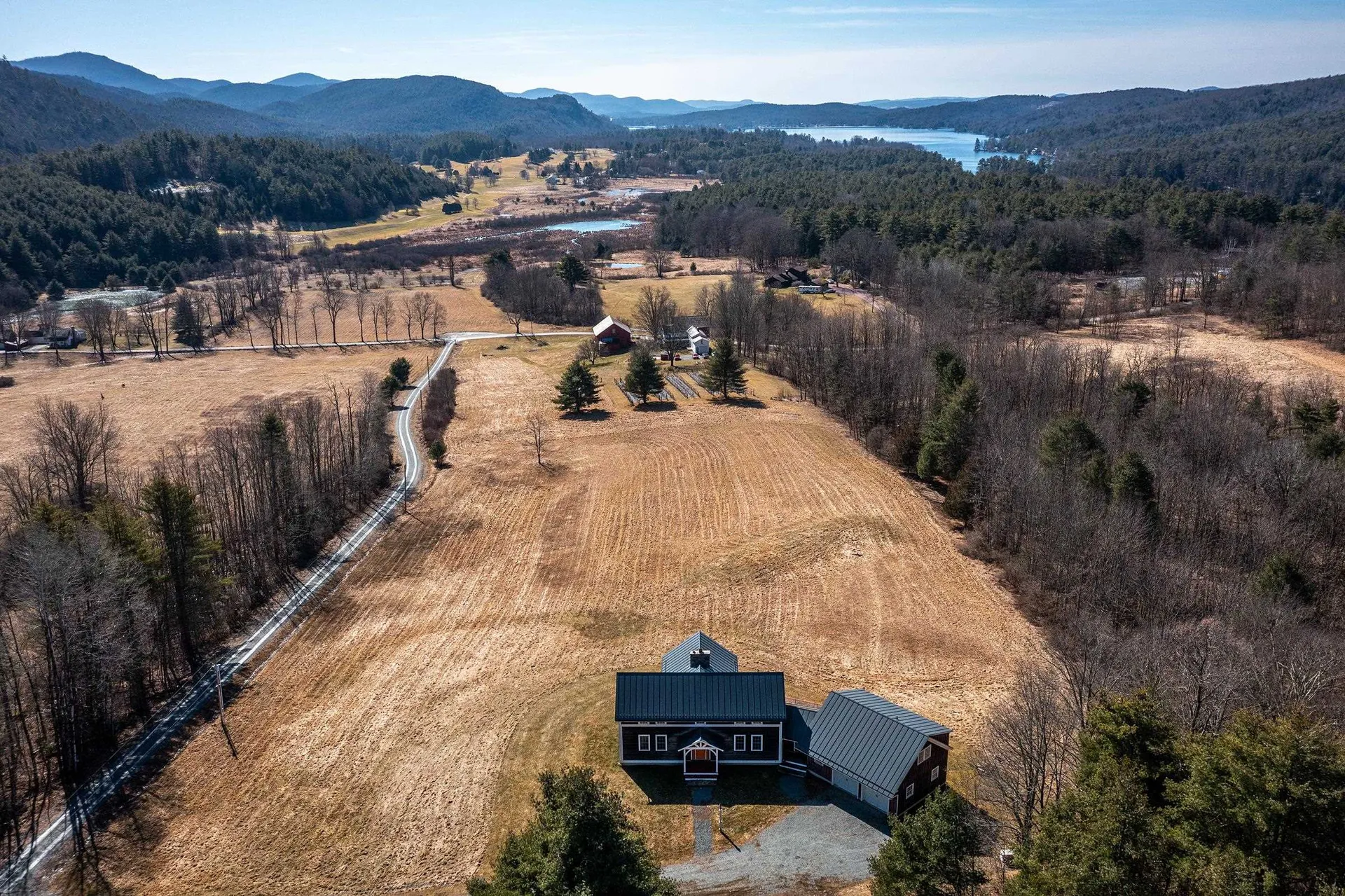661 Old Lake Road Poultney VT 05764
