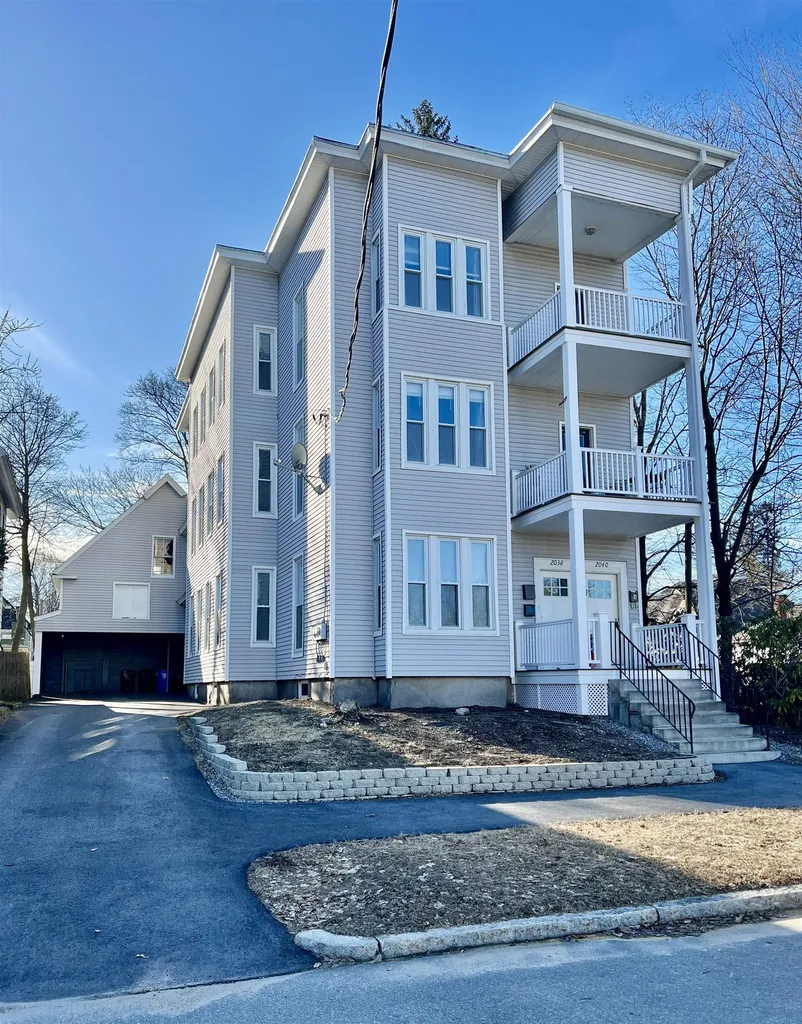 2038 Elm Street Manchester NH 03104