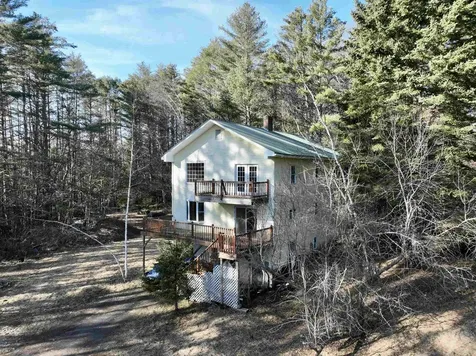 197 Cherry Lane Lyndon VT 05851