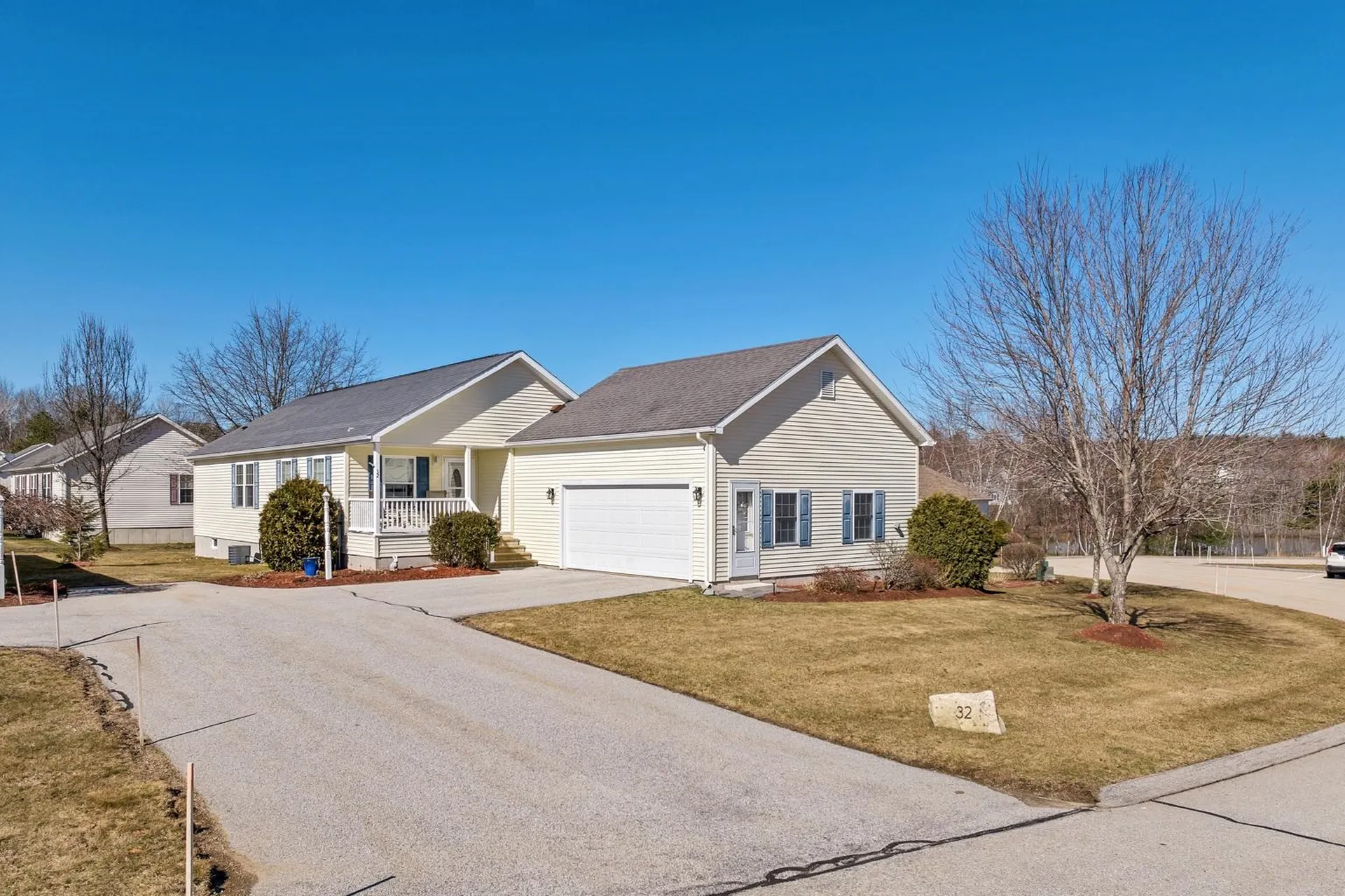 32 Ironwood Circle Hooksett NH 03106