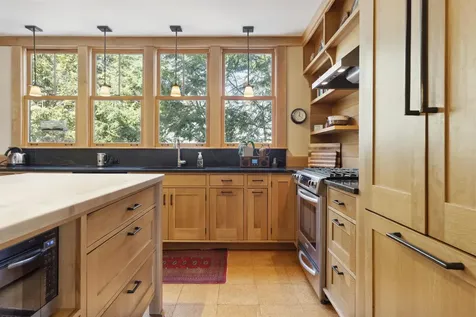 15 North Park Street Hanover NH 03755