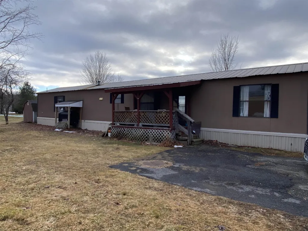 35 Redwood Drive Hyde Park VT 05655