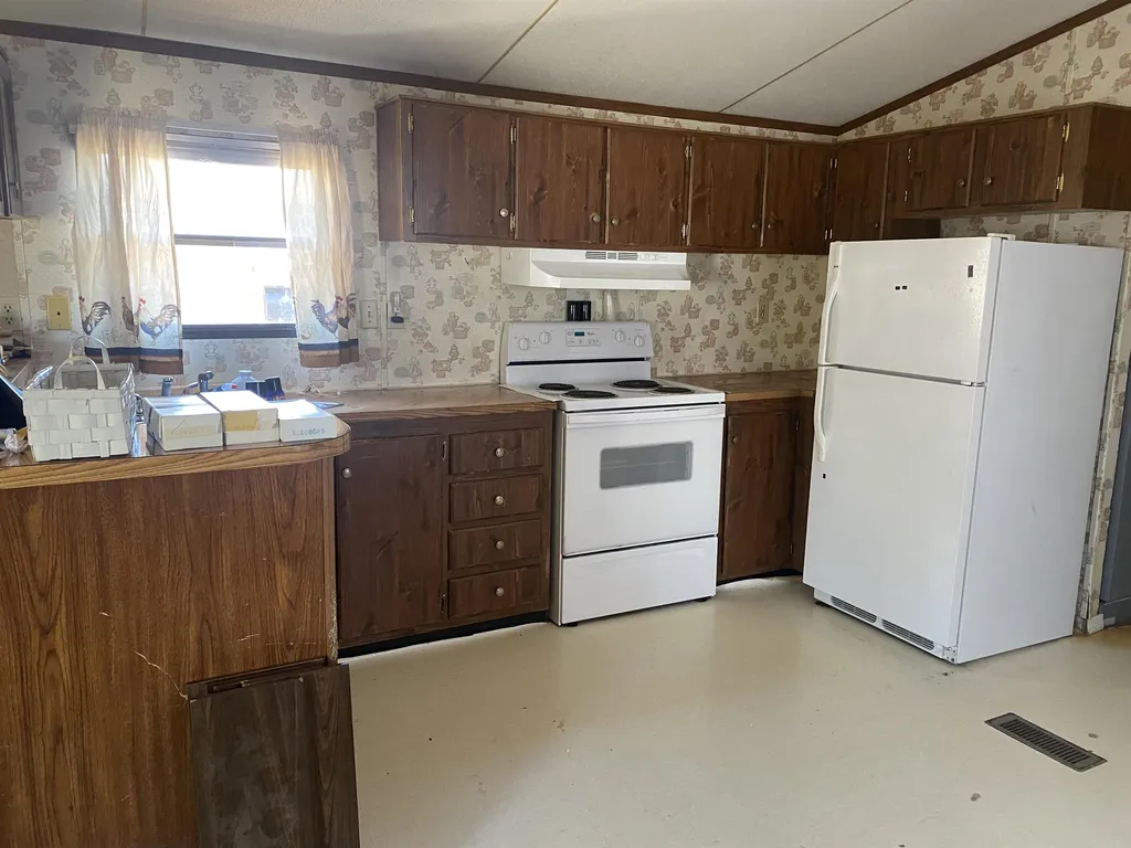 35 Redwood Drive Hyde Park VT 05655