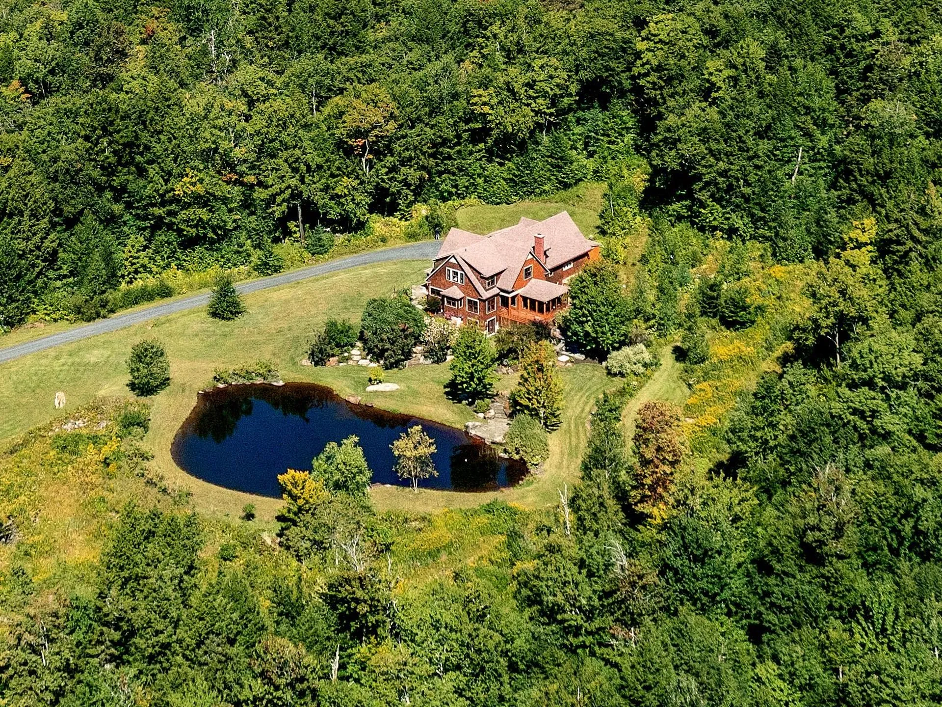 19 Center Fire Road Fayston VT 05660
