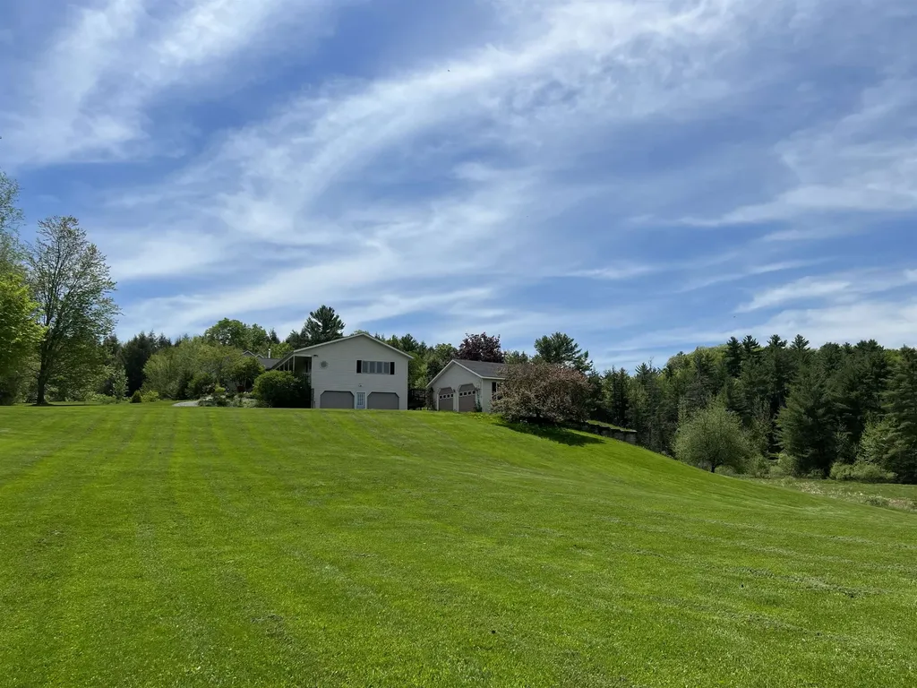 922 Gilman Road Hinesburg VT 05468
