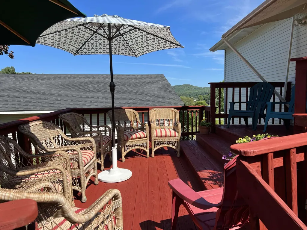 922 Gilman Road Hinesburg VT 05468